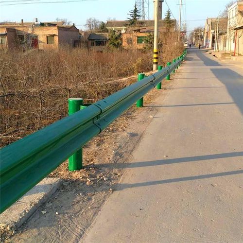 景東2021/一二級公路護欄安裝/護欄打樁安裝所以制造難度大,又影響