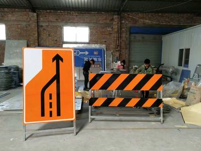 阿勒泰交通標志牌,阿勒泰限高限速5公路路牌,阿勒泰反光標識牌,道路指示牌制作找西