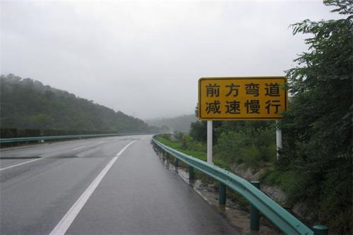 重慶潼南標識標牌定做廠家 道路交通標牌制作 重慶裕盛導視牌廠家
